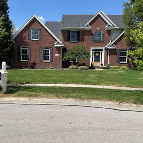 landscape maintenance by Lawn Champs reviewed on May 29, 2025
