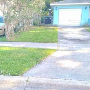 lawn service by Mowin' & Goin' reviewed on November 9, 2017