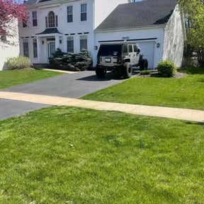 yard work by Hall's lawn service & clean up reviewed on August 20, 2025