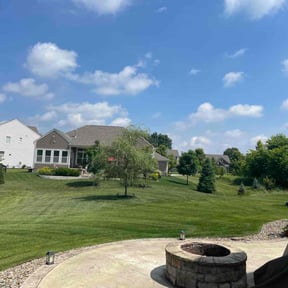 Bush Trimming by Harris Landscaping reviewed on August 20, 2025