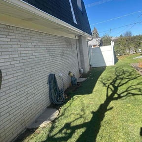 Leaf Removal by CahilSama LLC reviewed on November 23, 2025