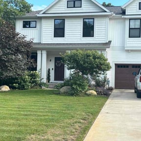 landscaping by Ángel landscaping tree service reviewed on August 17, 2025
