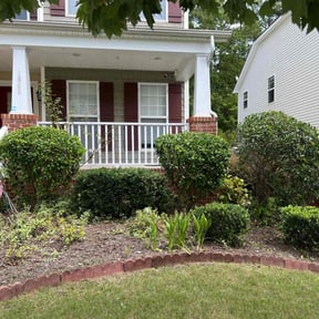 Bush Trimming by SON SHINE LAWNS LLC reviewed on August 15, 2025