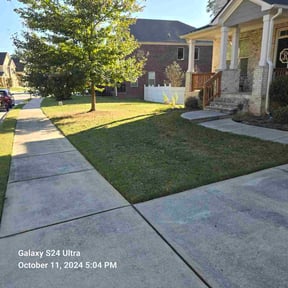 lawn care services by Aidens Construction reviewed on May 9, 2018
