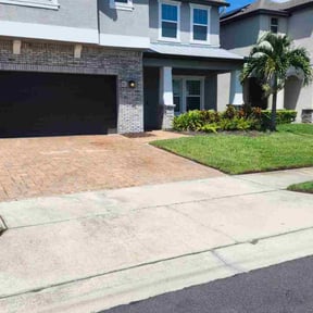 landscaping services by Campos landscaping Svs reviewed on August 18, 2025