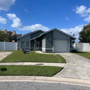 lawn care services by Paco&#039;s lawn care reviewed on November 25, 2023