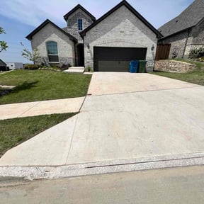 landscape maintenance by Tex Star property services reviewed on August 20, 2025
