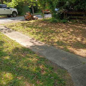 Leaf Removal by J. Bryant Trading Company reviewed on April 16, 2026