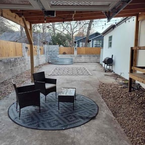 Leaf Removal by All About It services reviewed on October 22, 2026