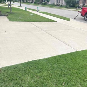 landscaping by Amby's Lawn Service reviewed on August 20, 2025
