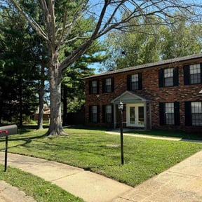 lawn care by Miller’s Lawncare reviewed on May 23, 2025