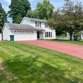landscaping by In a Flash Lawn Service reviewed on August 18, 2025
