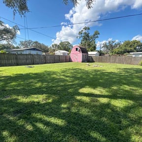 grass cutting by amazing r&r landscaping reviewed on April 10, 2024
