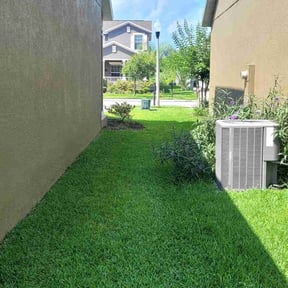 landscaping services by Jeanie&#039;s Lawn Service reviewed on November 24, 2025