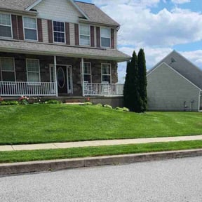 residential landscaping by Fredrick Miller reviewed on August 17, 2025