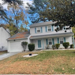 Leaf Removal by JAY-LYNS reviewed on September 18, 2025