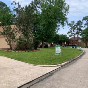 yard service by AG’S mowing reviewed on November 21, 2025