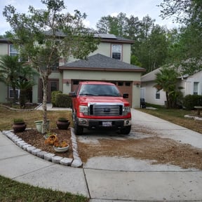 Leaf Removal by Yanez Brothers Landscaping reviewed on September 24, 2025
