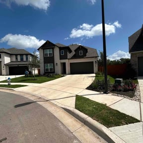 landscaping services by Man vs Lawn reviewed on August 17, 2025