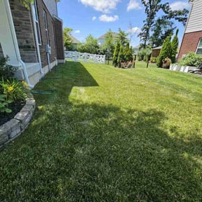 gardening service by All seasons lawn service reviewed on August 15, 2025