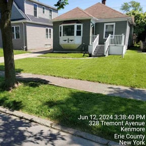 yard maintenance by Clutch lawn service inc reviewed on August 20, 2025