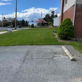 yard maintenance by Marvelouscutzllc reviewed on August 16, 2025