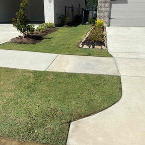 gardening service by Kee Lawn care reviewed on August 20, 2025