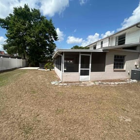 Leaf Removal by DC Landscape reviewed on September 19, 2025