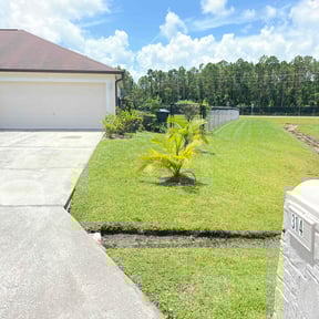 yard maintenance by Owen Lawn Service reviewed on August 17, 2025