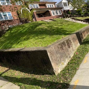 lawn care services by Maturino&#039;s Landscape Maintenance reviewed on December 29, 2023