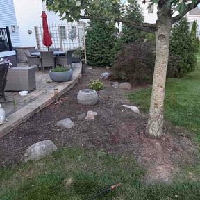 Flower Bed Weeding by Page Scapes reviewed on July 4, 2026