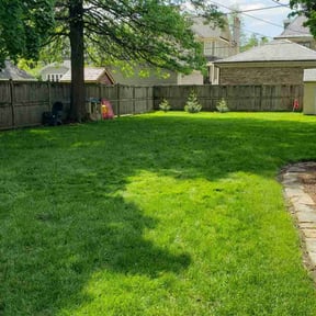 landscaping by Js Lawn Care reviewed on August 15, 2025