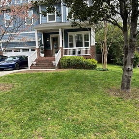 landscaping services by Mowing on Up reviewed on August 20, 2025