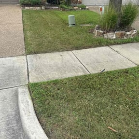 lawn service by Cody Prescher reviewed on May 22, 2023