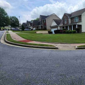 lawn care services by Willie's Mobile Lawn Services reviewed on June 29, 2025