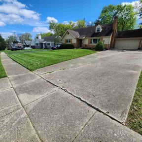 residential landscaping by A&amp;R lawn care reviewed on December 29, 2025