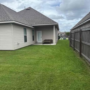 yard care by Quality cuts reviewed on August 13, 2025