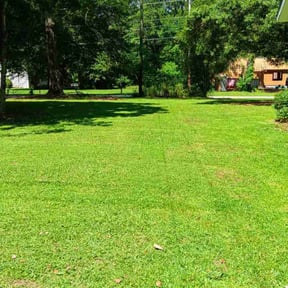 landscape maintenance by LoneStar Mow Pros reviewed on August 18, 2025
