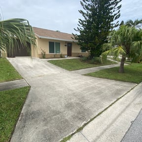 landscaping by ShiftChange LLC Lawn Service reviewed on November 18, 2025