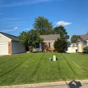 landscape maintenance by Brookes Lawnscape reviewed on August 21, 2025