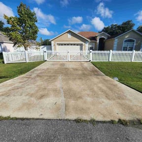 yard service by Evergreen Lawn Care reviewed on August 21, 2025