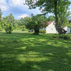 residential landscaping by Iroc's Lawn Care reviewed on August 21, 2025