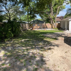 Leaf Removal by Family Lawn Care reviewed on August 17, 2025