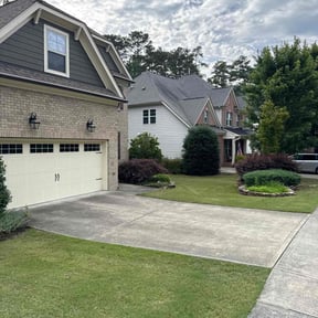 landscaping by Justin Mundell reviewed on August 16, 2025