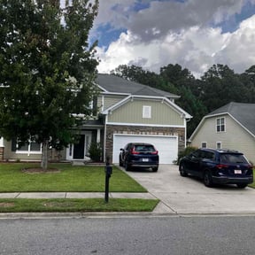 yard care by Christian Brothers Maintenance reviewed on April 22, 2025