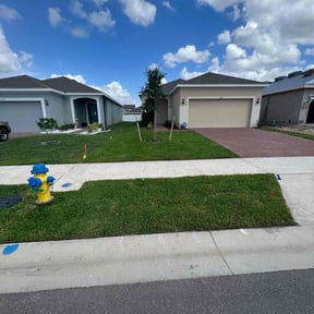 yard care by Laupola's Landscaping reviewed on December 27, 2025