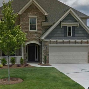 residential landscaping by Debbie Does It LLC reviewed on August 21, 2025