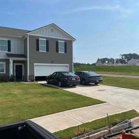yard service by AC LAWNCARE reviewed on August 16, 2025