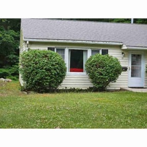 Bush Trimming by Top Shape Ground Management, LLC reviewed on August 16, 2025