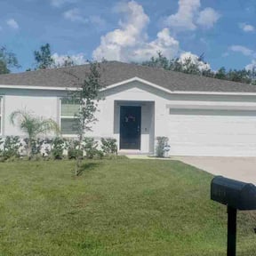 Flower Bed Weeding by Norman Boys Lawn Care reviewed on August 21, 2025